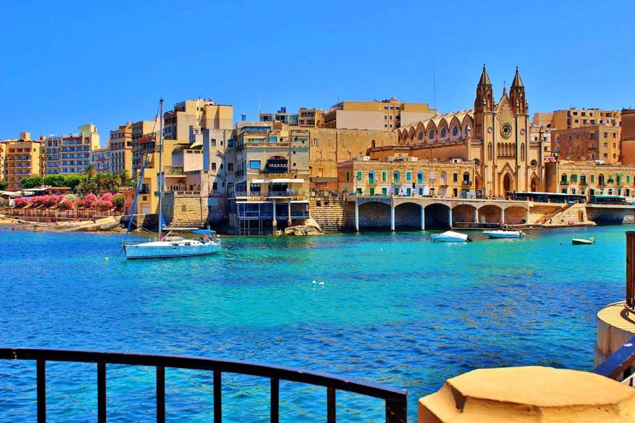 Spacious Apartment Steps To The Promenade Sliema Eksteriør billede